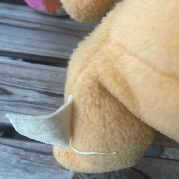 Sale‼️Winnie the Pooh -EUC/Vintage Stuffed Bear-15 inches long - Picture 8 of 9